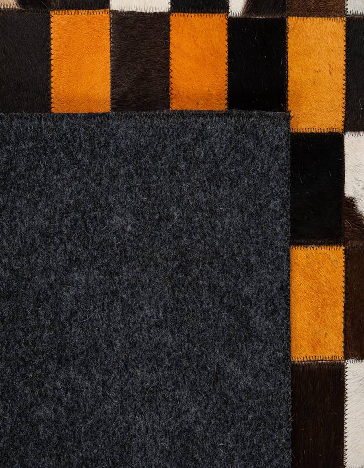 Detail image of 5' 2 x 8' Cowhide - Patchwork Rug