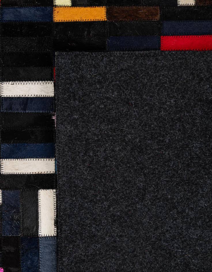 Detail image of 5' 1 x 8' 1 Cowhide - Patchwork Rug