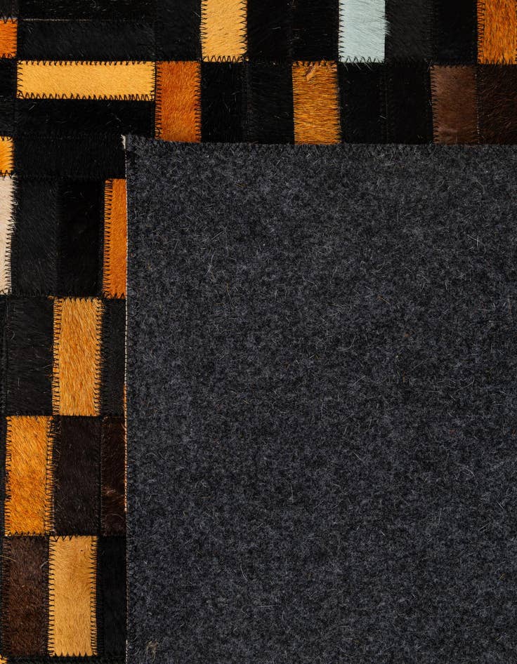 Detail image of 4' 11 x 7' 11 Cowhide - Patchwork Rug