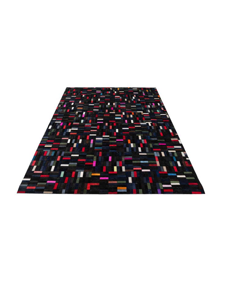 Detail image of 5' 1 x 7' 11 Cowhide - Patchwork Rug