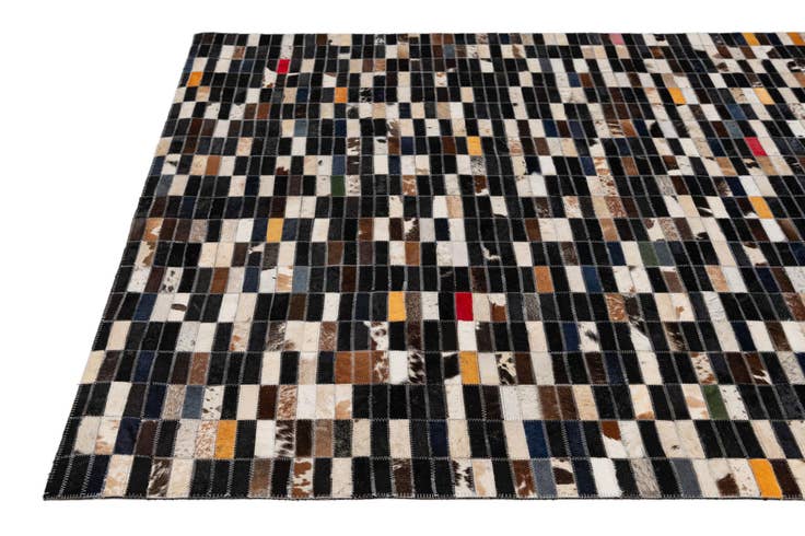 Detail image of 4' 11 x 7' 11 Cowhide - Patchwork Rug