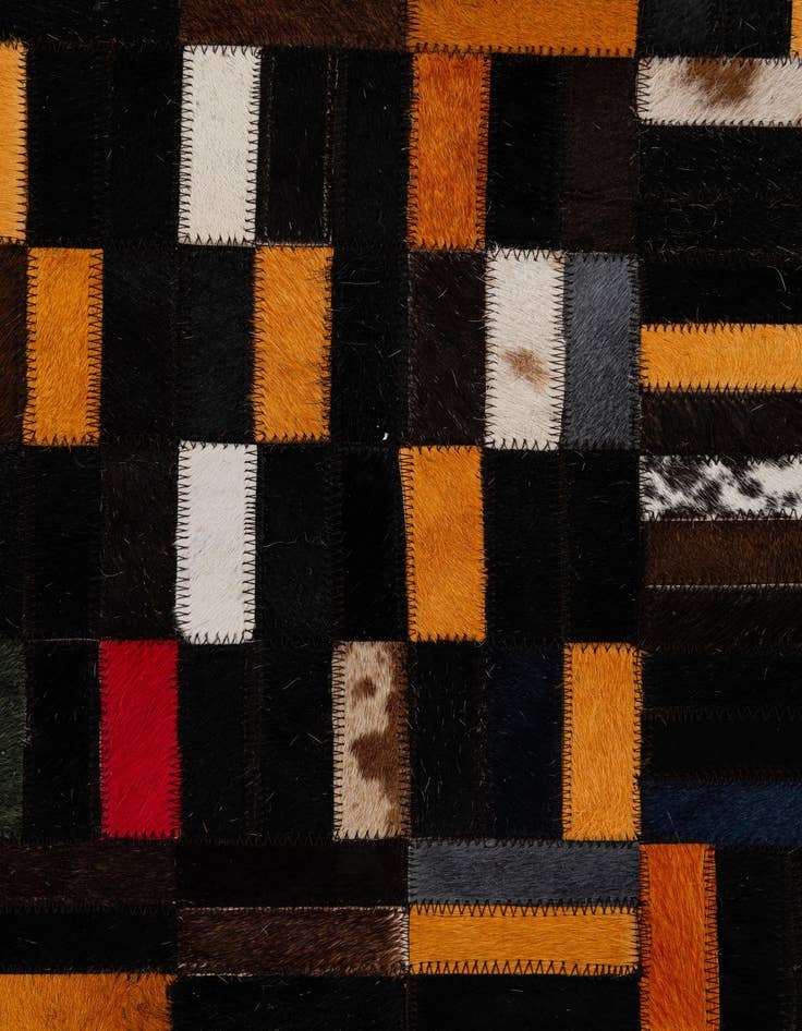 Detail image of 4' 11 x 7' 10 Cowhide - Patchwork Rug