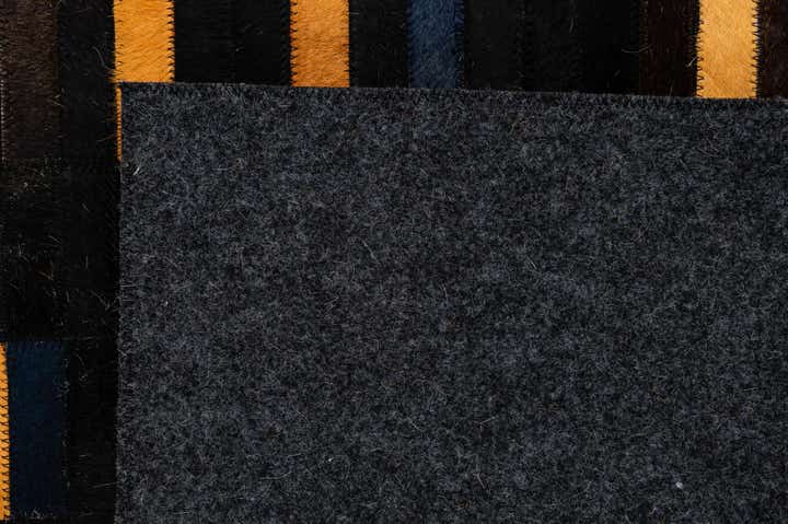 5' 2 x 8' Cowhide - Patchwork Rug