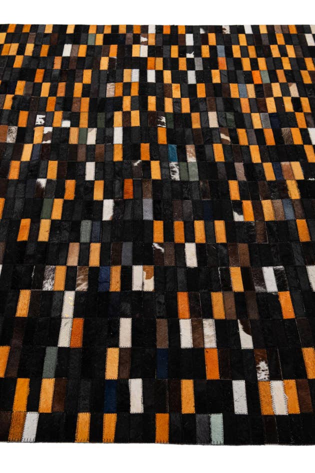Detail image of 5' 2 x 8' Cowhide - Patchwork Rug