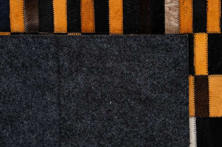 5' 2 x 8' Cowhide - Patchwork Rug