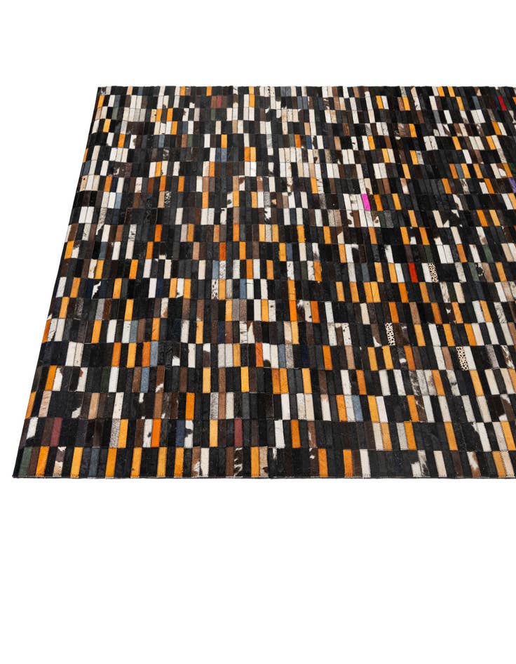 Detail image of 5' 2 x 8' Cowhide - Patchwork Rug