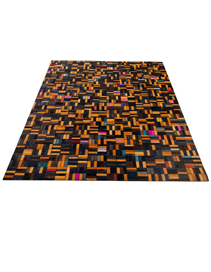 Detail image of 5' x 7' 11 Cowhide - Patchwork Rug