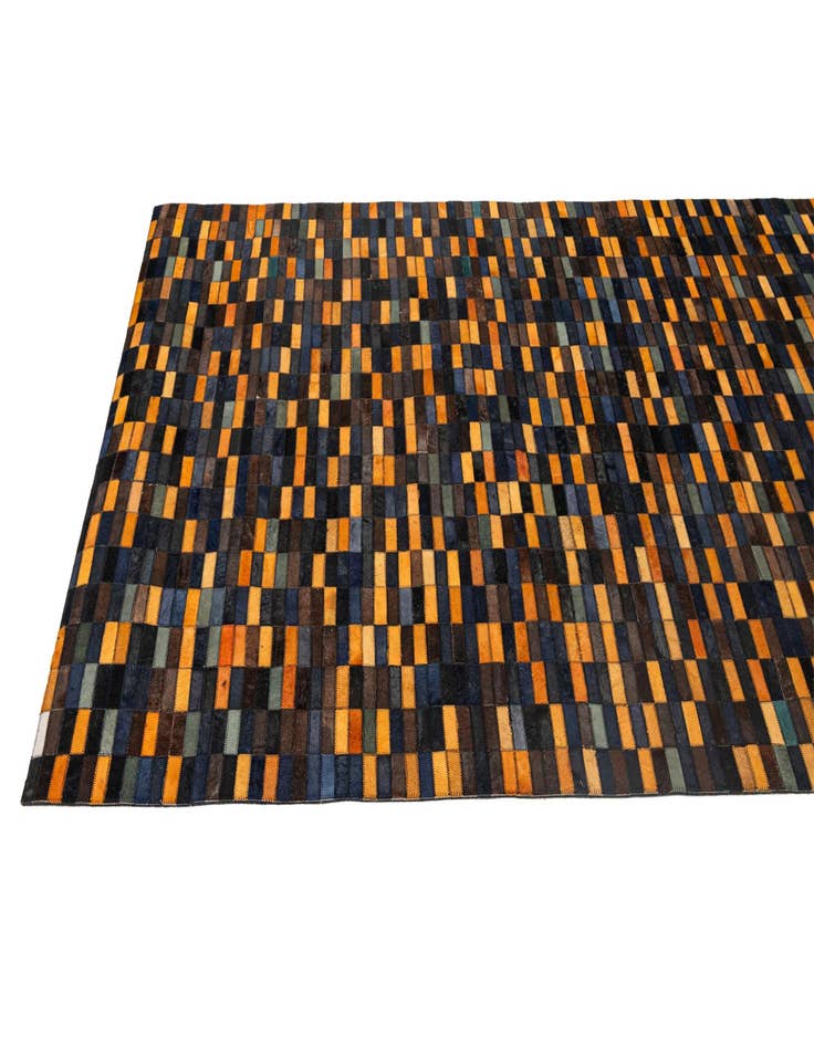 Detail image of 5' x 7' 11 Cowhide - Patchwork Rug