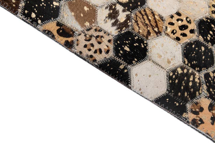 Detail image of 4' 11 x 7' 11 Cowhide - Patchwork Rug