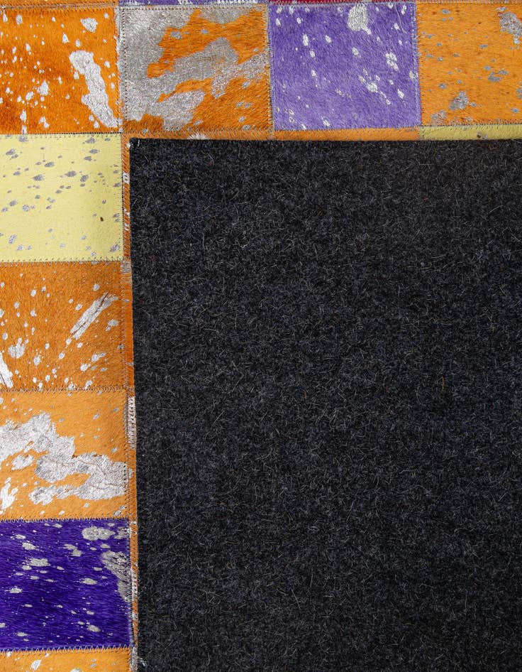 Detail image of 4' 11 x 7' 11 Cowhide - Patchwork Rug