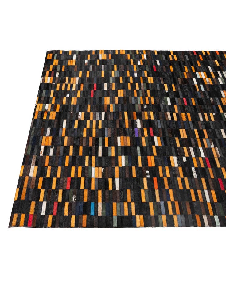 Detail image of 5' 2 x 7' 11 Cowhide - Patchwork Rug