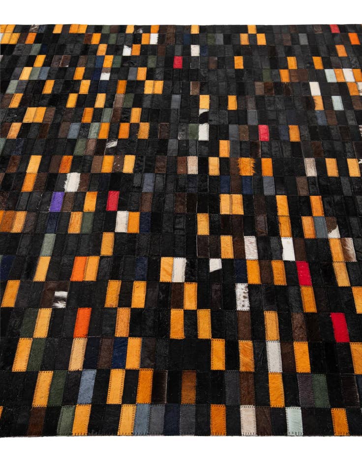 Detail image of 5' 2 x 7' 11 Cowhide - Patchwork Rug