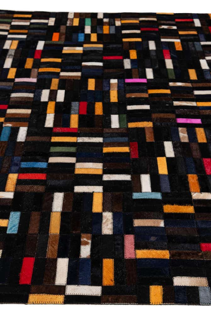 5' 1 x 8' Cowhide - Patchwork Rug