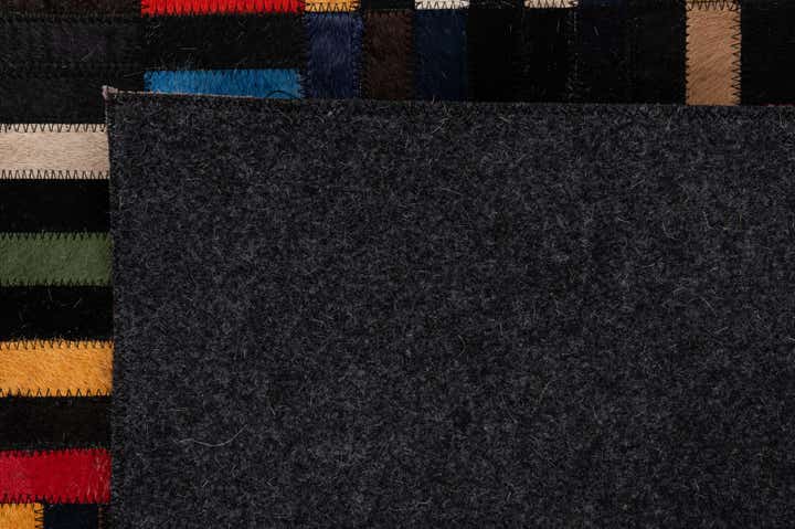 5' 1 x 8' Cowhide - Patchwork Rug