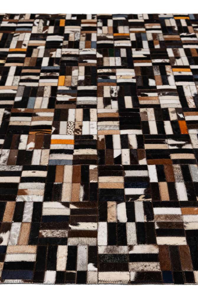 5' 2 x 8' Cowhide - Patchwork Rug