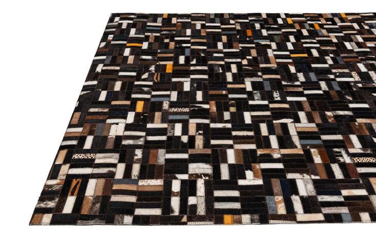 Detail image of 5' x 8' Cowhide - Patchwork Rug