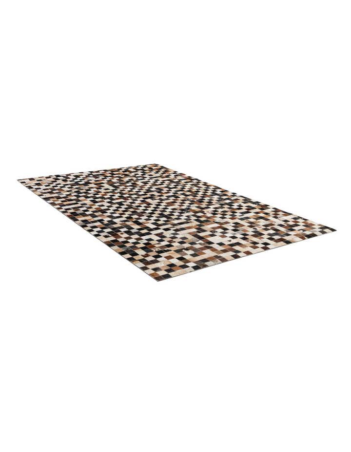 5' 1 x 8' Cowhide - Patchwork Rug