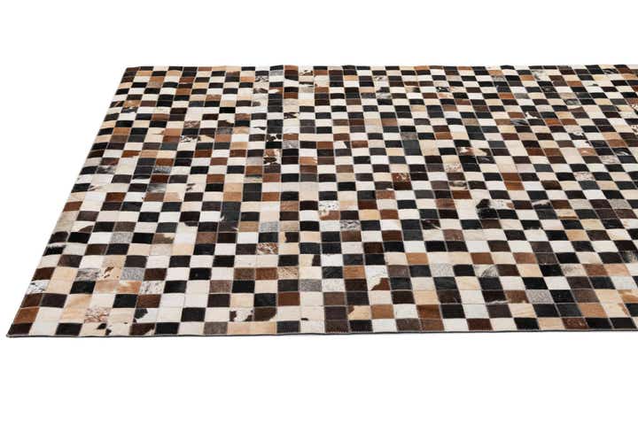 5' 1 x 8' Cowhide - Patchwork Rug