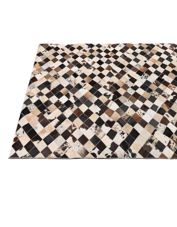 Detail image of 5' 1 x 8' Cowhide - Patchwork Rug