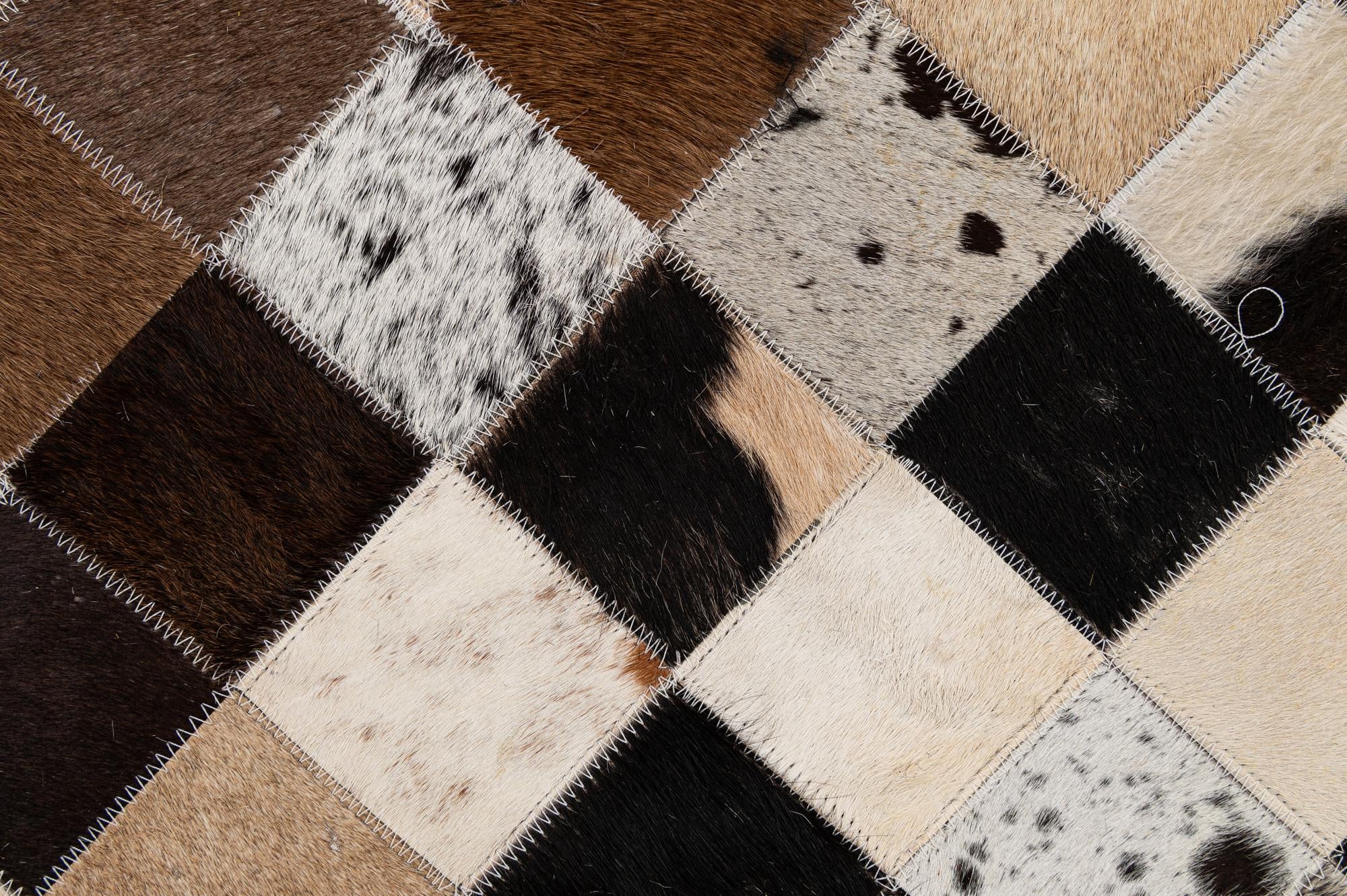 5' 1 x 8' Cowhide - Patchwork Rug