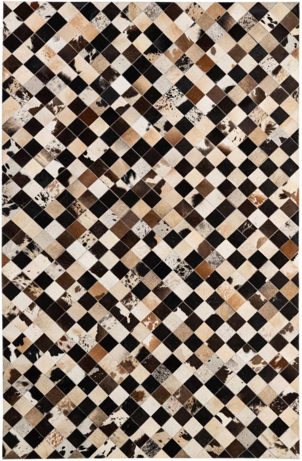 Detail image of 5' 1 x 8' Cowhide - Patchwork Rug