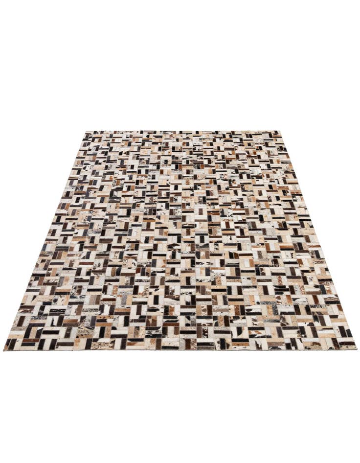 Detail image of 5' 1 x 8' Cowhide - Patchwork Rug