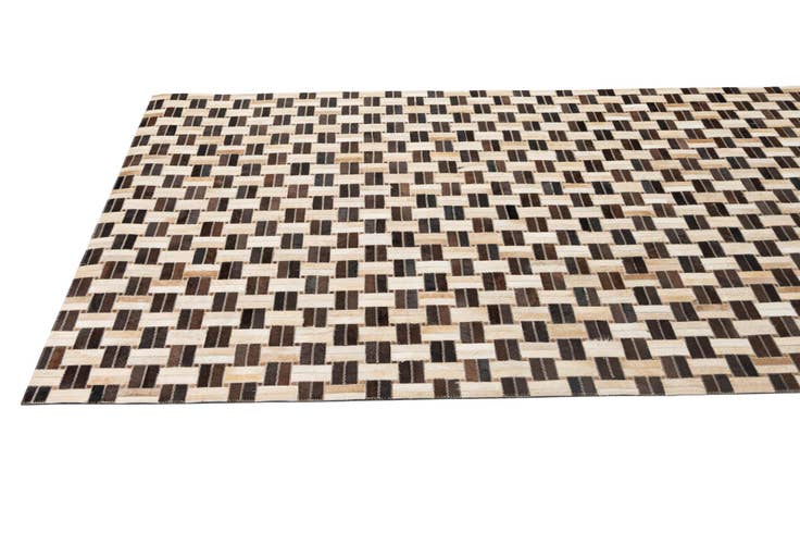 Detail image of 5' x 7' 11 Cowhide - Patchwork Rug
