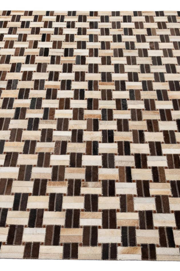 Detail image of 5' x 7' 11 Cowhide - Patchwork Rug