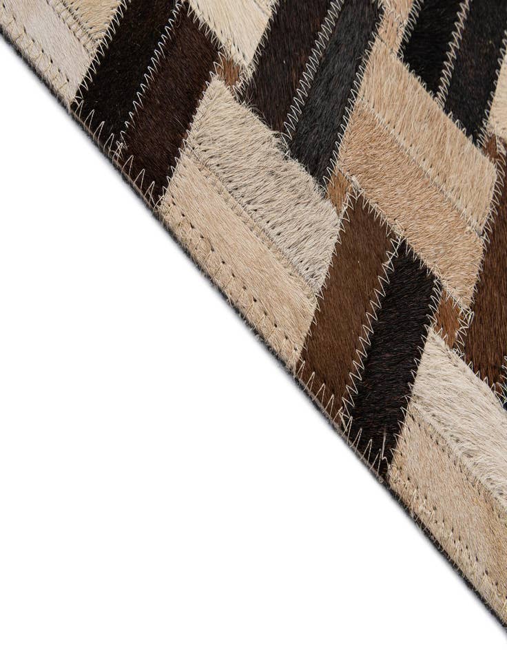 Detail image of 4' 11 x 7' 11 Cowhide - Patchwork Rug