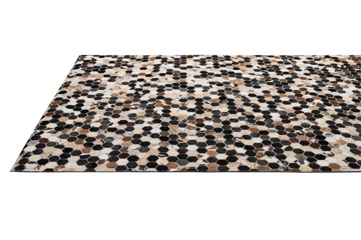 Detail image of 5' 1 x 7' 11 Cowhide - Patchwork Rug