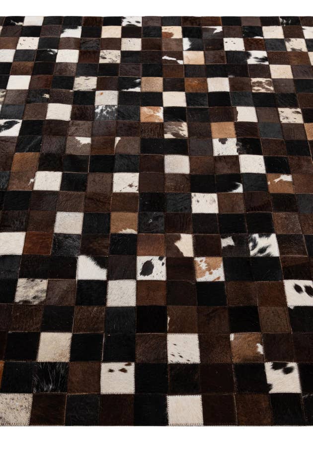 Detail image of 5' 2 x 7' 11 Cowhide - Patchwork Rug
