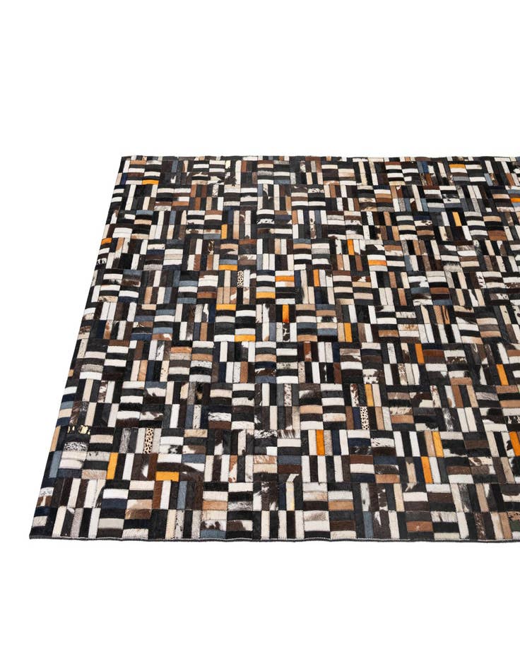 Detail image of 5' 2 x 8' Cowhide - Patchwork Rug