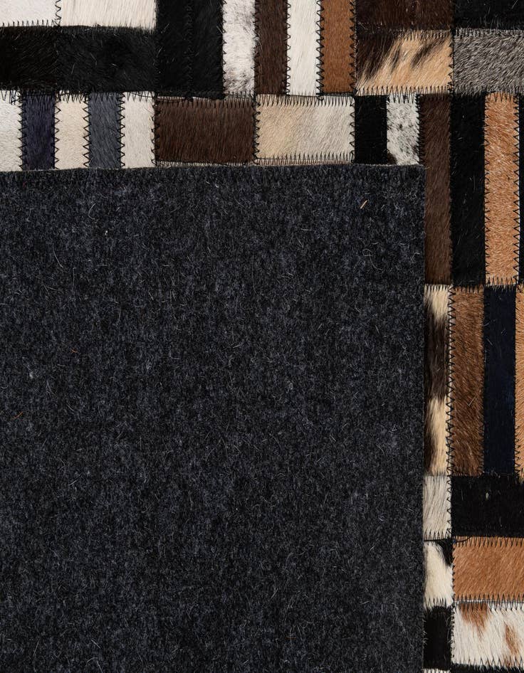 Detail image of 5' 2 x 8' Cowhide - Patchwork Rug