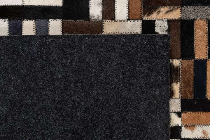 5' 2 x 8' Cowhide - Patchwork Rug