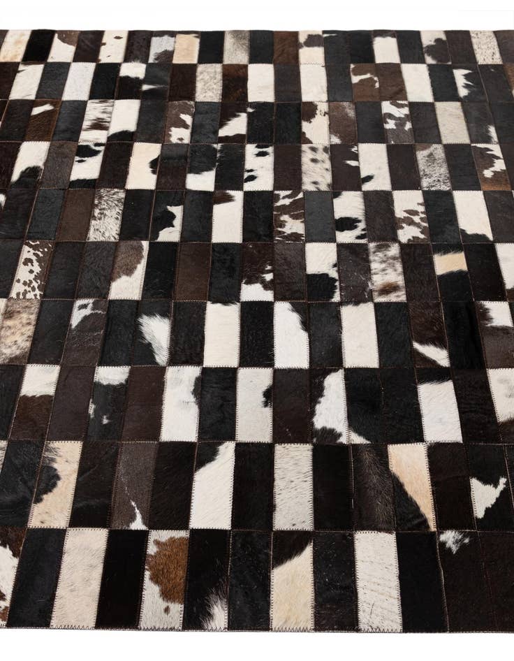 Detail image of 4' 11 x 7' 11 Cowhide - Patchwork Rug