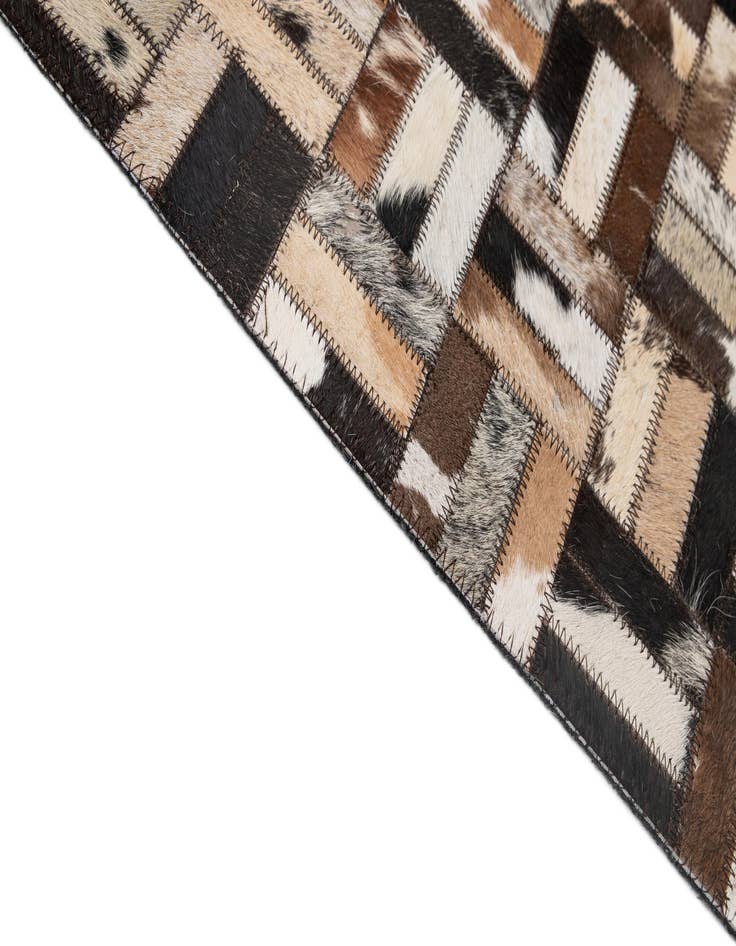 Detail image of 4' 11 x 7' 11 Cowhide - Patchwork Rug