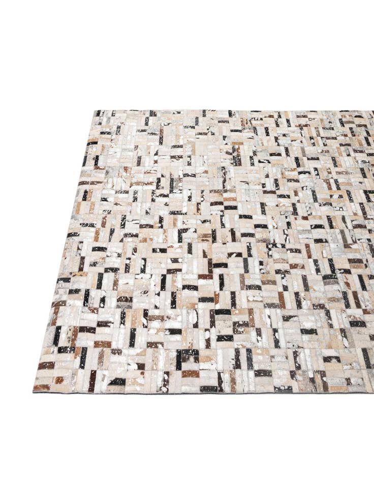 Detail image of 5' x 7' 11 Cowhide - Patchwork Rug