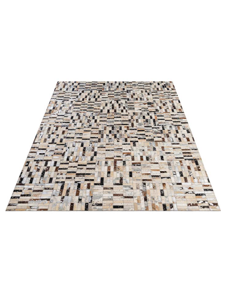 Detail image of 5' 1 x 7' 11 Cowhide - Patchwork Rug