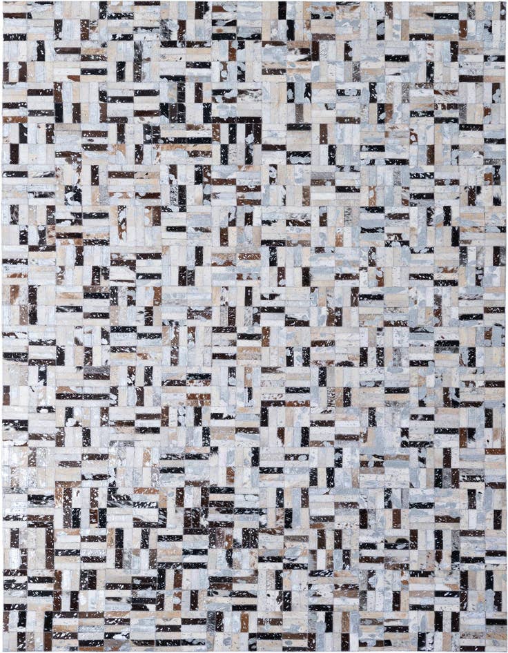Detail image of 5' x 7' 11 Cowhide - Patchwork Rug
