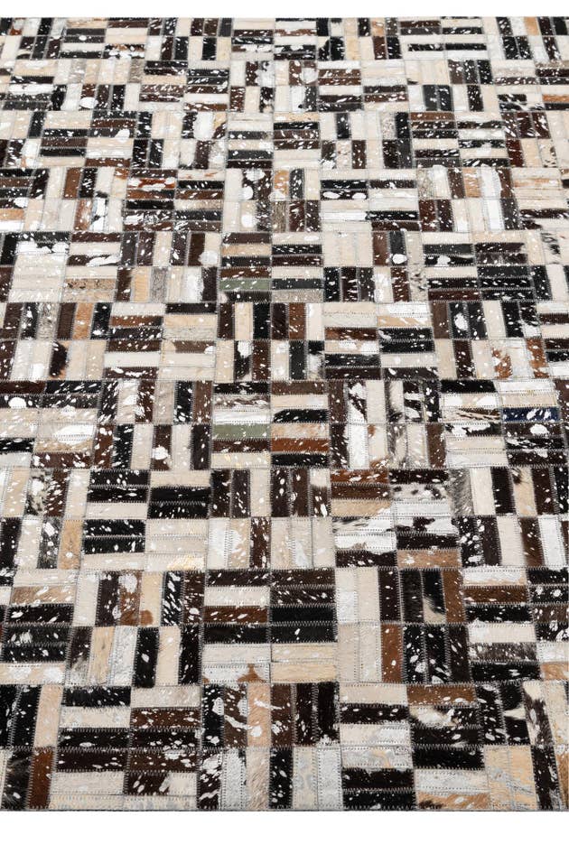Detail image of 4' 11 x 7' 10 Cowhide - Patchwork Rug