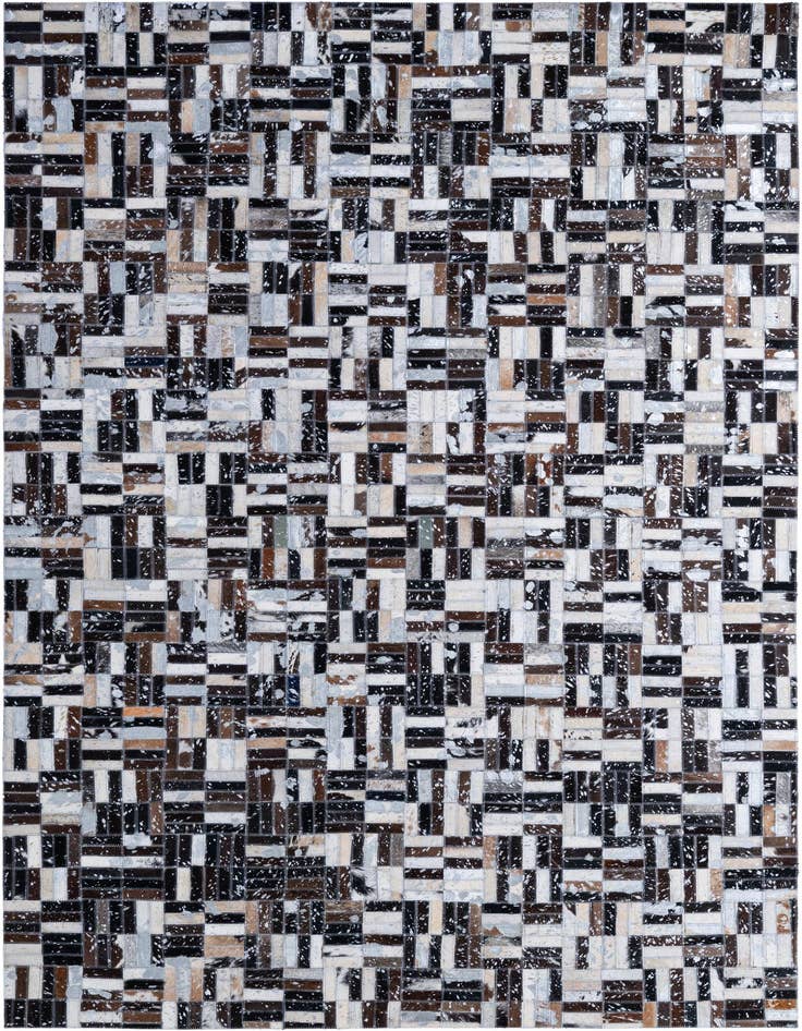 Detail image of 4' 11 x 7' 10 Cowhide - Patchwork Rug