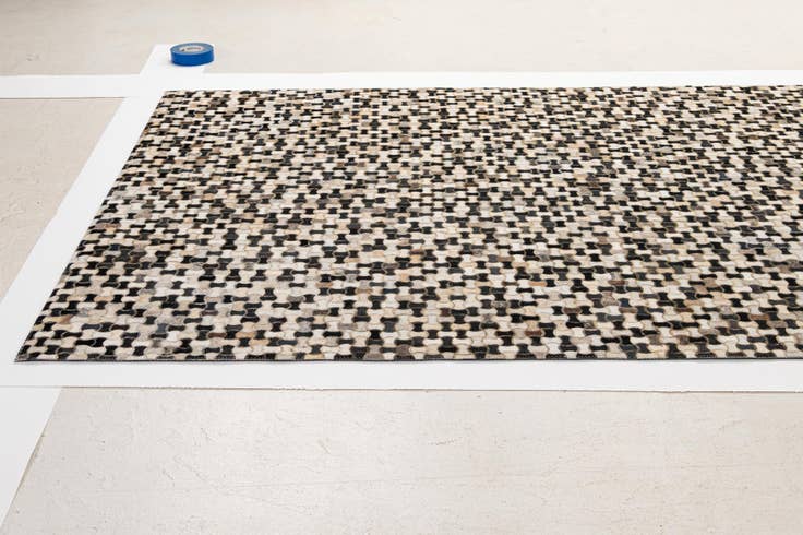 Detail image of 5' 1 x 7' 11 Cowhide - Patchwork Rug