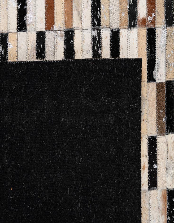 Detail image of 5' x 8' 2 Cowhide - Patchwork Rug