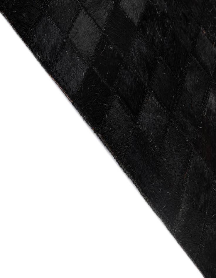 Detail image of 5' 2 x 8' 2 Cowhide - Patchwork Rug