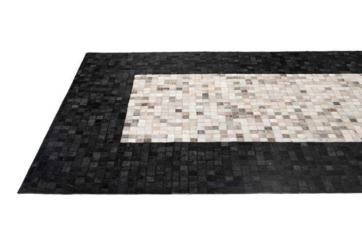 Detail image of 5' 2 x 7' 11 Cowhide - Patchwork Rug