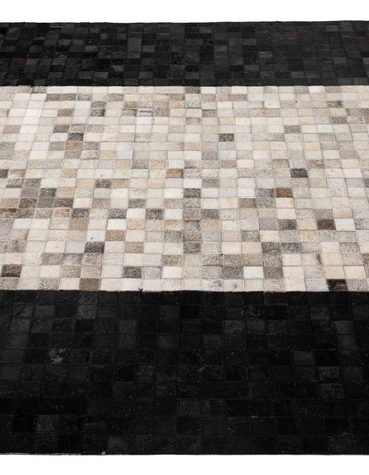 Detail image of 5' 2 x 7' 11 Cowhide - Patchwork Rug