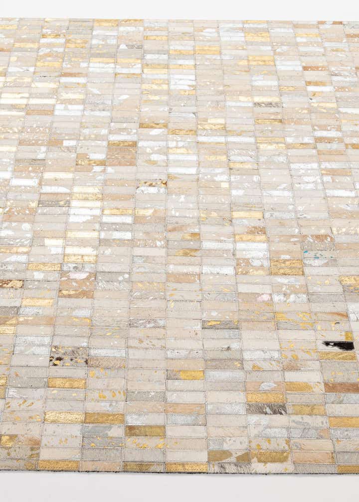 4' 11 x 7' 11 Cowhide - Patchwork Rug