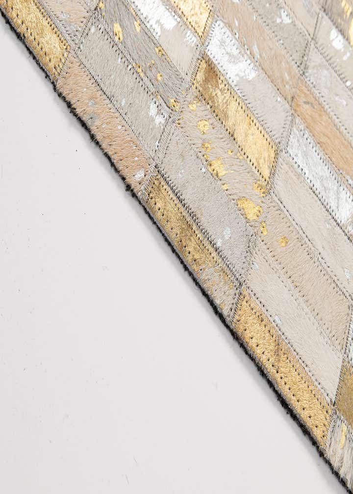 4' 11 x 7' 11 Cowhide - Patchwork Rug