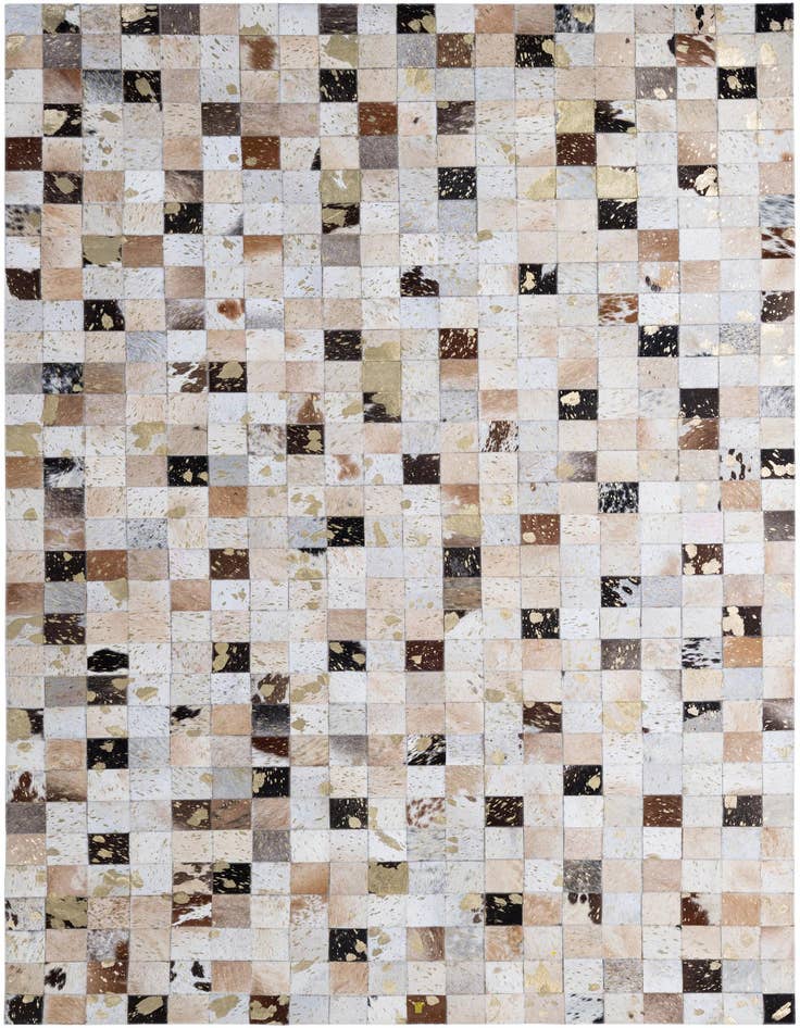 Detail image of 5' 1 x 8' Cowhide - Patchwork Rug