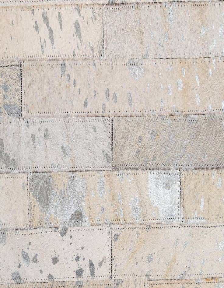 Detail image of 5' 2 x 7' 11 Cowhide - Patchwork Rug